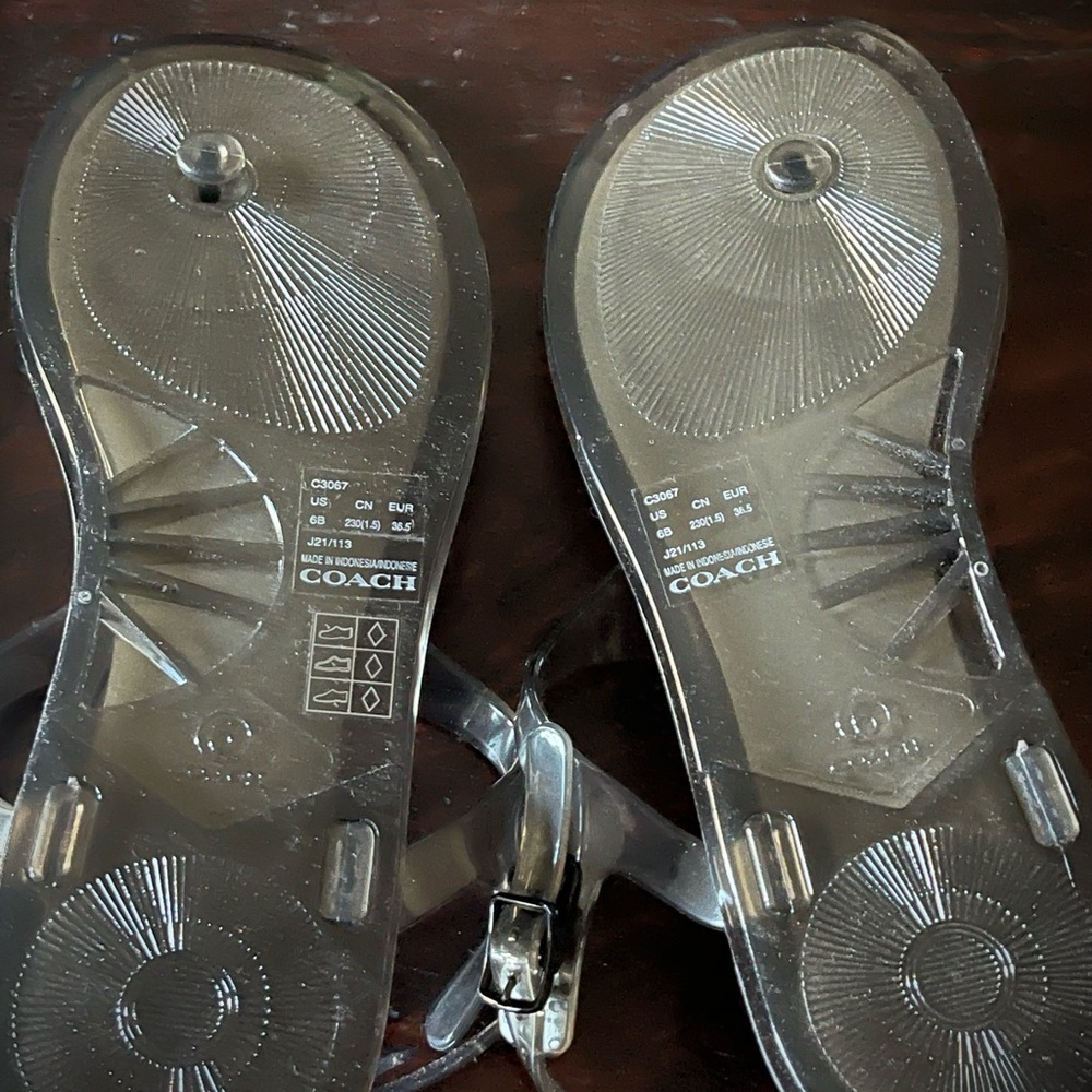 Coach Women’s Jellies Sandals Sz. 6 NWOT #29 - Picture 5 of 6